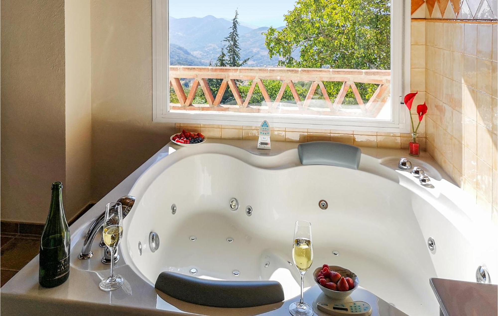 Awesome Home In Algatocín Dış mekan fotoğraf