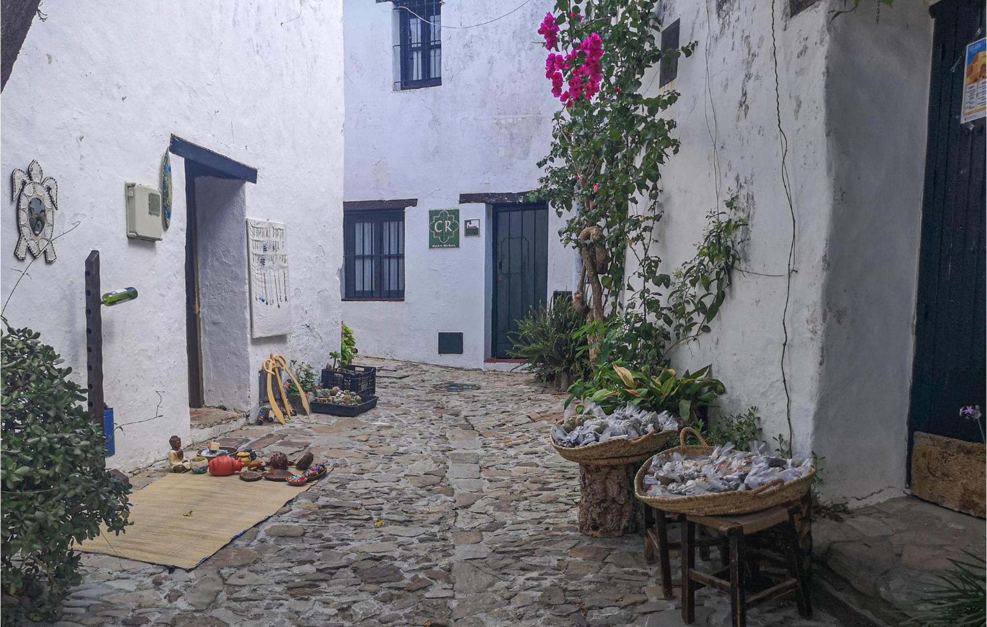 Awesome Home In Algatocín Dış mekan fotoğraf